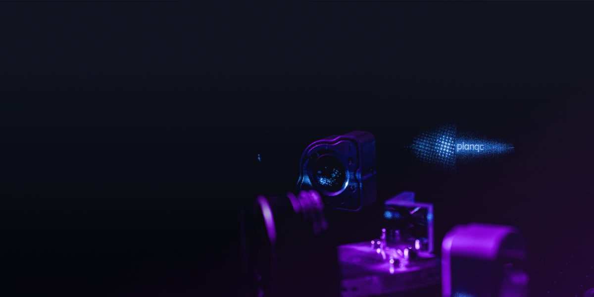 MAQCS: Multicore Atomic Quantum Computing System